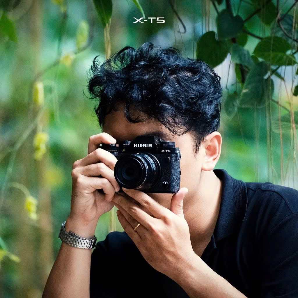 Fujifilm X-T5